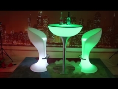 Éclairage à LED Tables de cocktail et chaises sans fil Tables de bar debout pour la fête