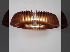 lampe suspendue en bois
