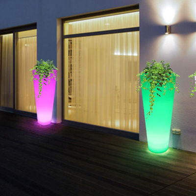 Exposition de pots de fleurs lumineux pots de plantes de jardin lumineux colorés lampe de sol en plastique