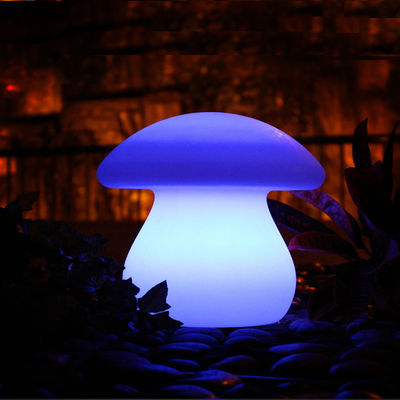 IP65 étanche à l'eau Lumières lumineuses de piscine en forme de champignon éclairé