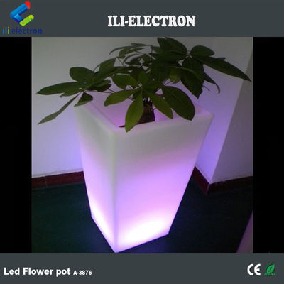 Chine fournisseur extérieur LED éclairé éclairé carré plante pot 80000h durée de vie de la batterie