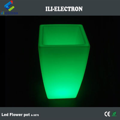 Chine fournisseur extérieur LED éclairé éclairé carré plante pot 80000h durée de vie de la batterie