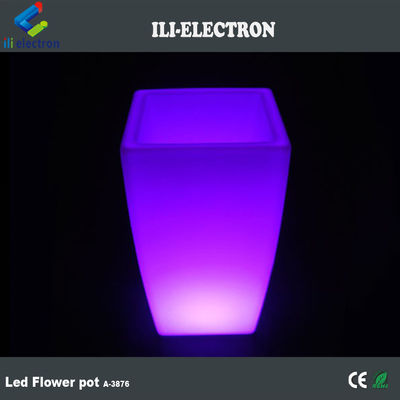 Chine fournisseur extérieur LED éclairé éclairé carré plante pot 80000h durée de vie de la batterie