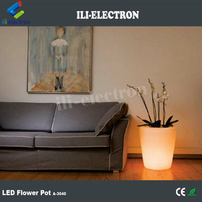 Plastique LED à commande à distance, pot de fleurs / planteur / seaux de glace