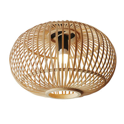 Pendentif d'ombre de lampe en osier sur mesure pour le plafond du couloir intérieur