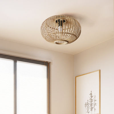 Pendentif d'ombre de lampe en osier sur mesure pour le plafond du couloir intérieur