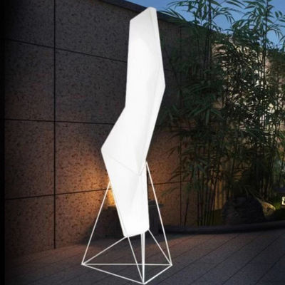 lampes de sol LED en plastique de luxe pour les halls