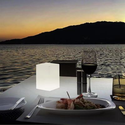 6 pouces LED Cube Lumière de nuit Colorée USB chargeur résistant à l'eau