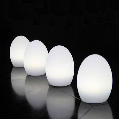 Des lampes LED sans fil en forme d' œuf, lampe à humeur d' œuf pour les boîtes de nuit extérieures