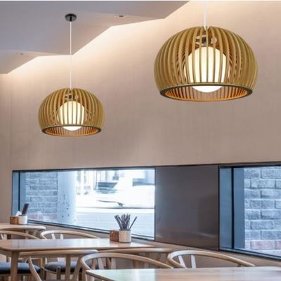 Chandelier en bois massif moderne, pendentif en rotin lumière pour le salon du restaurant