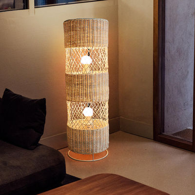 Lampe de sol en rotin à LED faite à la main Pour la décoration du salon