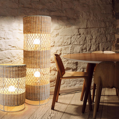 Lampe de sol en rotin à LED faite à la main Pour la décoration du salon