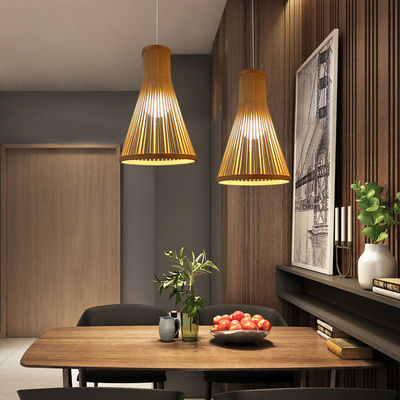 Lampe à pendentif en rotin personnalisée, lampe en bambou Nordique tissée pour l' éclairage intérieur