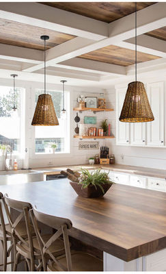 Lumière à pendentif en rotin rond moderne, lumière de plafond en rotin ombre 65lm / W OEM