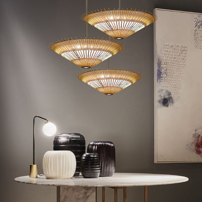 OEM pendentif de bambou rotin forme de parapluie légère pour la décoration de la maison