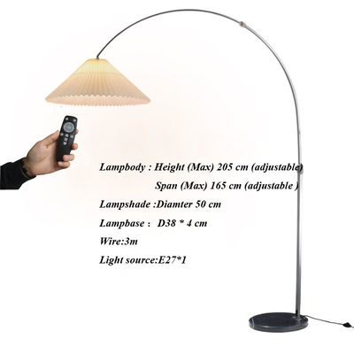 Contrôle de commutateur à lampe à l'ombre de bambou à rotin à LED