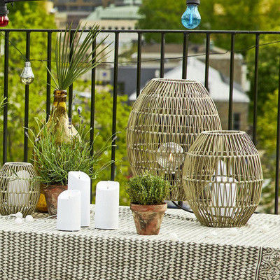 Ip44 LED Rattan lampe de sol pour piscine de jardin