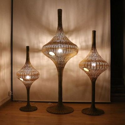 Lampe de sol en rotin moderne E27 Base pour le salon Hôtel