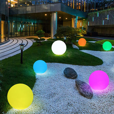 30cm Lumière à boule lumineuse solaire IP54 étanche pour la décoration du sol