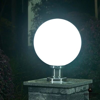 lampes de jardin avec épingle