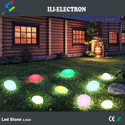 Éclairage de jardin extérieur en plastique à LED