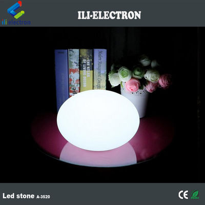 Éclairage de jardin extérieur en plastique à LED