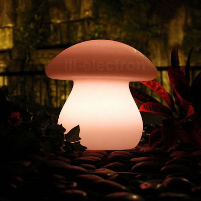 Décoration de table en forme de champignon
