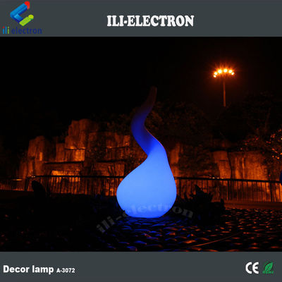 16 lampes de sol à LED en plastique changeant de couleur
