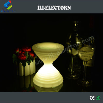 Lumière de table à LED en plastique en forme de sablier