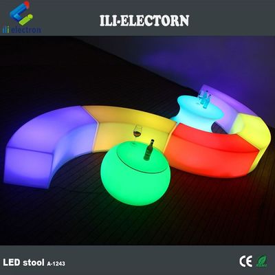 Meubles à LED rechargeables à changement de couleur avec banquette courbe