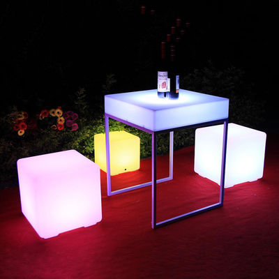 cube lumineux extérieur en plastique écologique