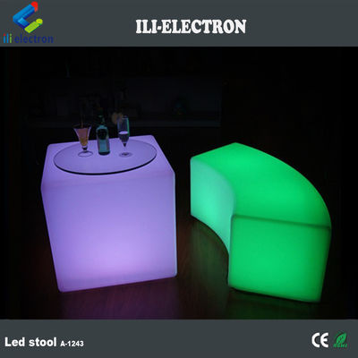 chaise cube imperméable à l'eau avec batterie au lithium rechargeable