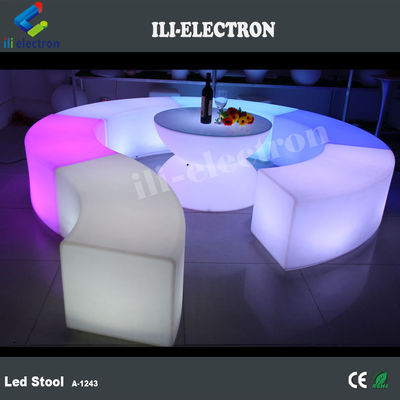 Étagère de meuble de bar à LED courbée commerciale pour jardin extérieur