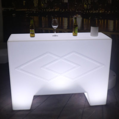 éclairage élégant petite table de bar portable pour une utilisation en extérieur