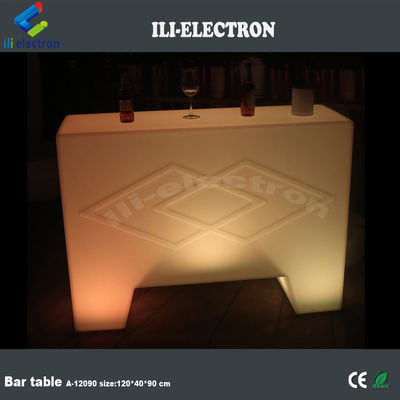 éclairage élégant petite table de bar portable pour une utilisation en extérieur