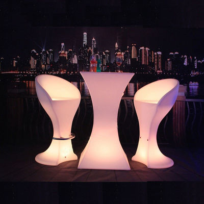 Meubles extérieurs à LED rechargeables Table à café en verre