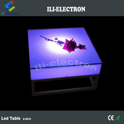Table lumineuse LED en plastique carré portable avec étagère métallique
