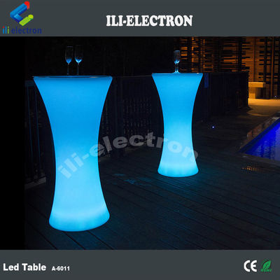 Table de bistrot LED haute haute utilisée à l'intérieur et à l'extérieur