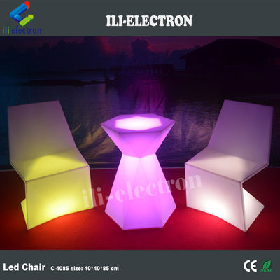Meubles en plastique à lumière LED commandes à distance infrarades pour événements en plein air