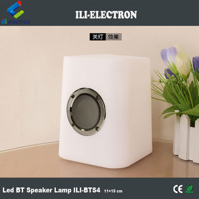 3D stéréo plastique LED haut-parleurs de lumière télécommande sans fil