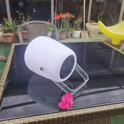 Lumière solaire LED portable lanterne 5000K IP65 résistant à l'eau