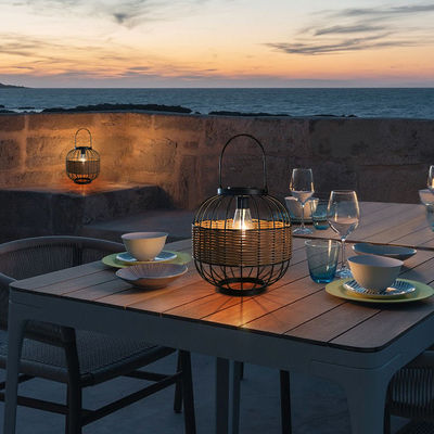 Lampes de jardin en rotin étanche, lampes solaires en rotin extérieures pour la décoration de balcon