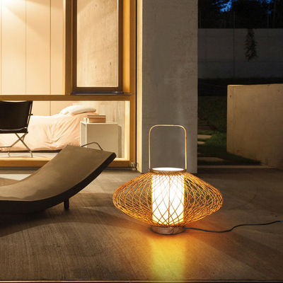 3500K Lampe de table en rotin blanc chaud en bambou Pour le contrôle du commutateur de chambre