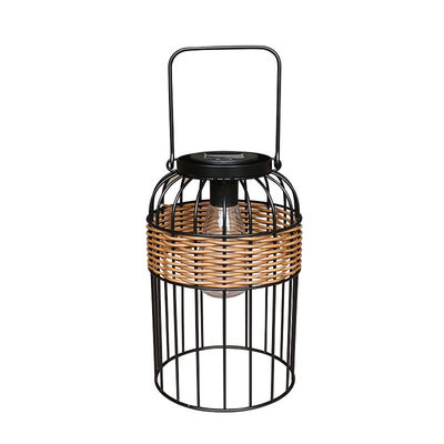 Petites lampes solaires portatives en rotin tissé pour les balcons