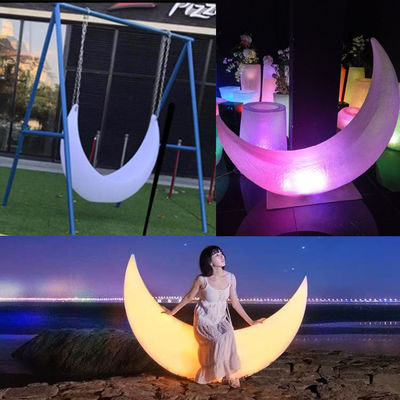 Décoration de l'événement en plastique lumineux à LED balançoire de lune