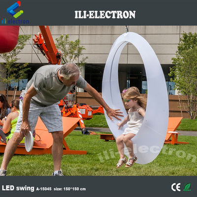 balançoire à LED en plastique extérieur