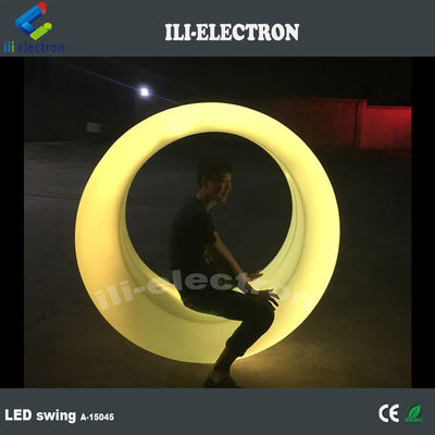 balançoire à LED en plastique extérieur