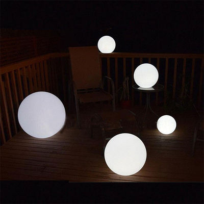Commande à distance LED Boule lumineuse lumineuse Ip65 imperméable à l'eau éclairée 20 &quot; Taille