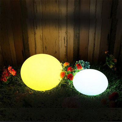IP65 Lampes solaires étanches à l' eau, LED à changement de couleur Boules de lumière pour jardin