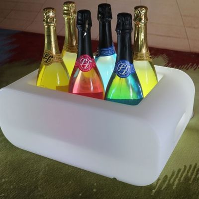 Certificat CE/ ROHS SMD 5050 PE LED en plastique avec glace 16 couleurs éclairées